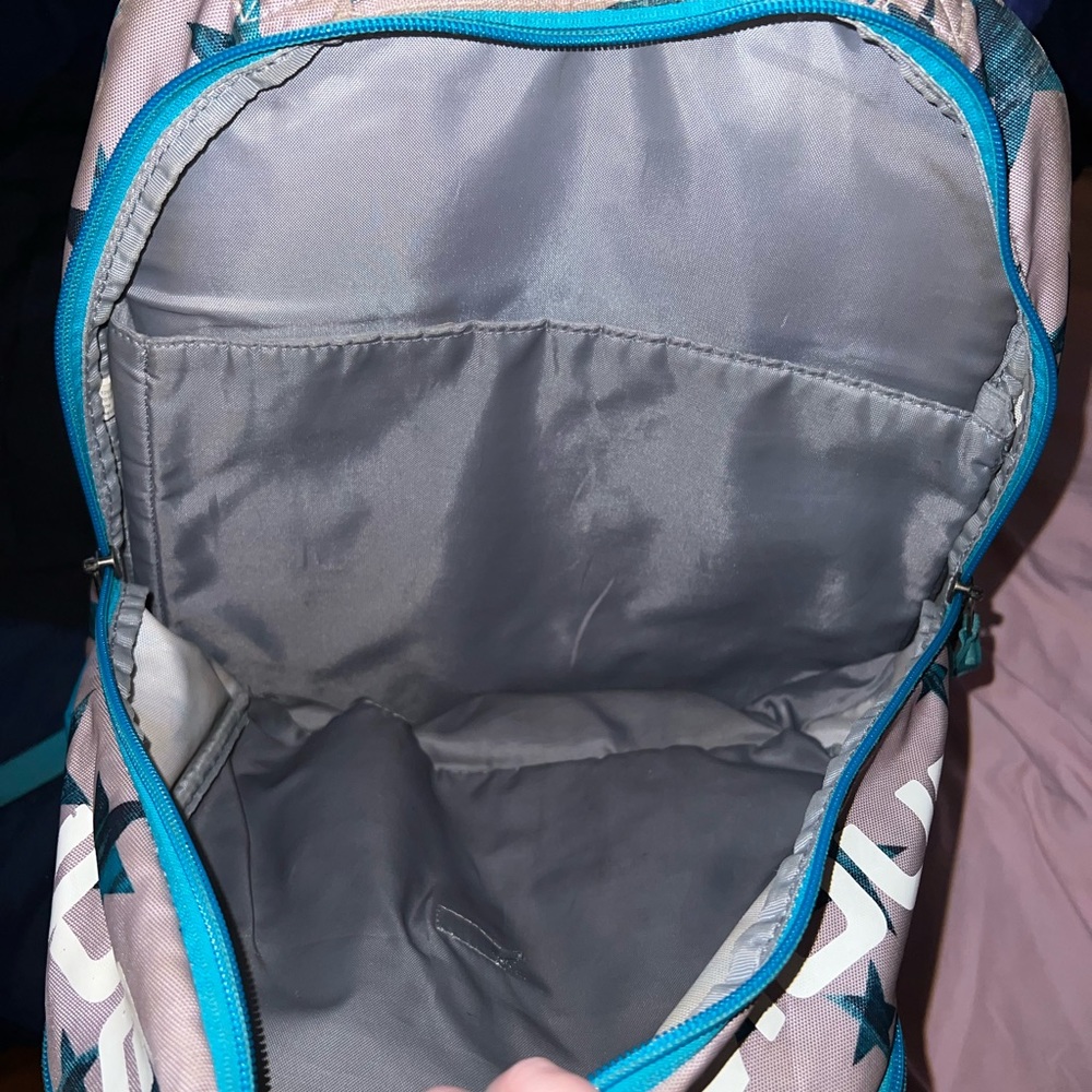 Under Armor Star Backpack - Picture 7 of 8